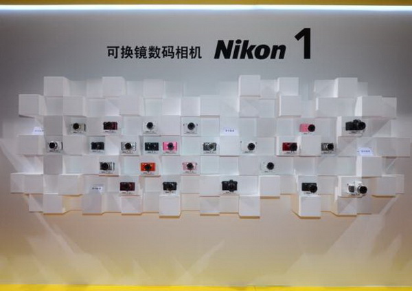 开普云“浸没式液冷智能体一体机”亮相2025数博会